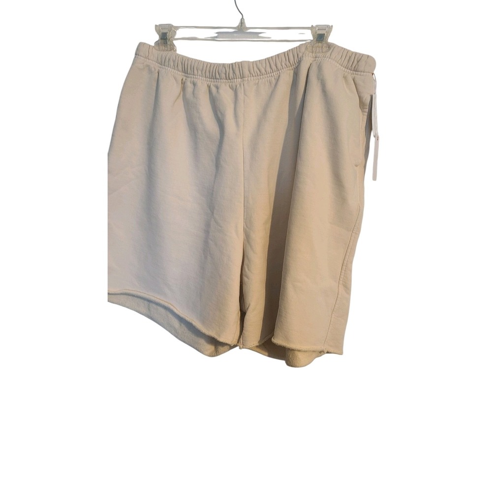 NWT Good American Boyfriend Sweatshorts Sz 7‎ (4X) Bone Elastic Drawstring Waist